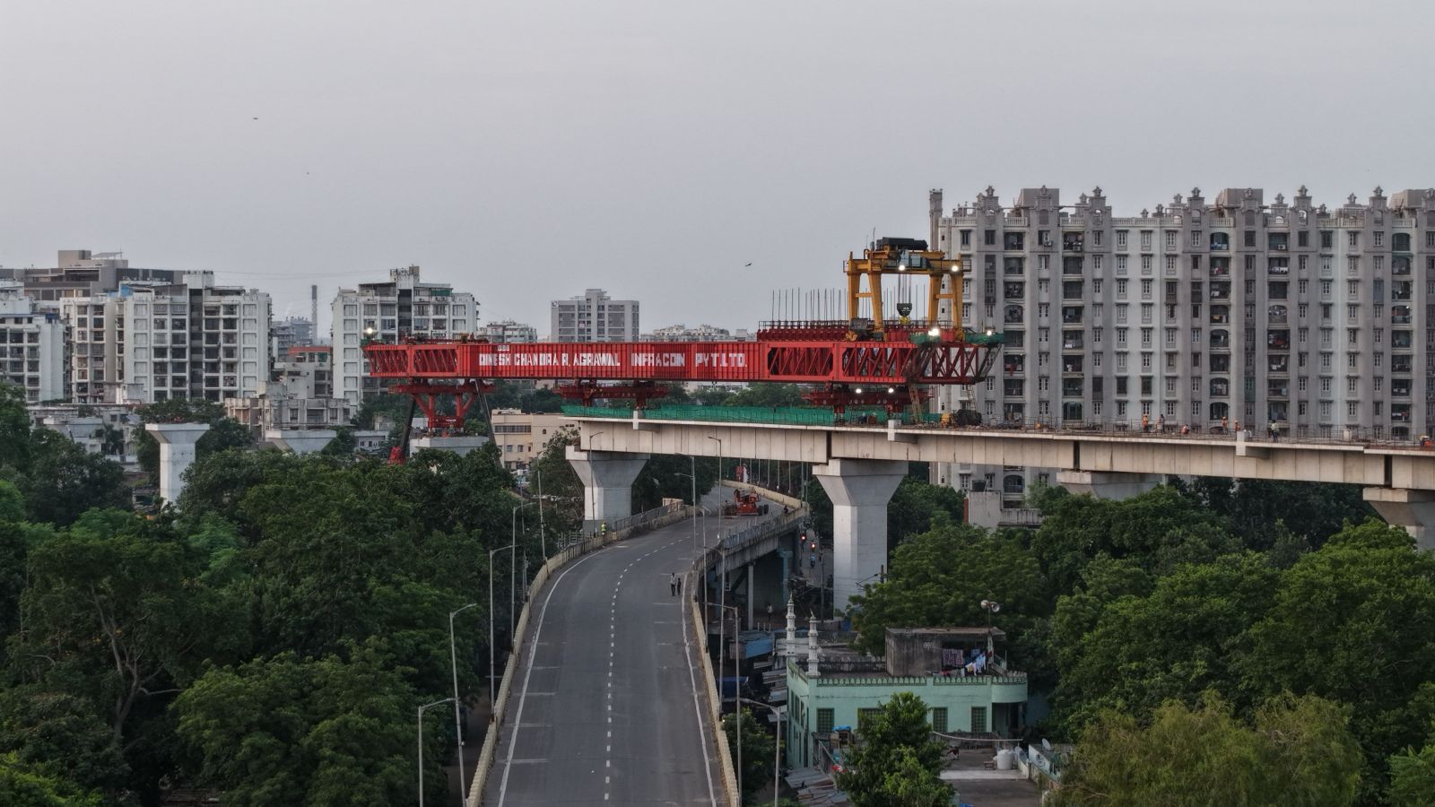 नवसारी ज़िले में पियर का कार्य प्रगति पर, जून 2022 (3)